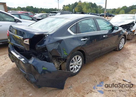 2017 Nissan Altima 2.5 S z USA, uszkodzony, nr VIN 1N4AL3AP4HC130694
